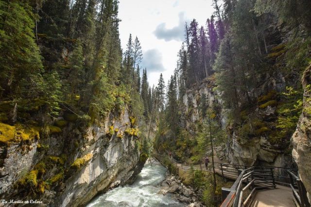 Johnston-canyon-Banff-NP